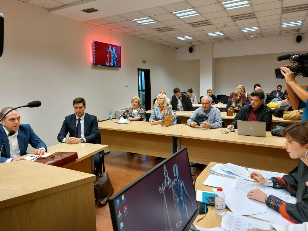 Парите во ѕидот беа лично мои, ги собирав за тешки денови – сведочеше мајката на судијата Ѓоко Ристов