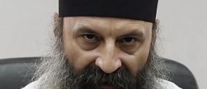 Зошто СПЦ не им честиташе на студентите? Расте незадоволството од патријархот Порфириј