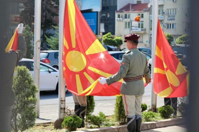 Ѓорѓи Јолевски, Стојко Стојков и Виктор Лилчиќ-Адамс се добитници на наградата „23 Октомври“