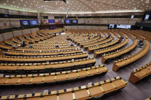 Европа под финансиски притисок: Стравувањата за францускиот долг се прелеваат кон Италија и Грција