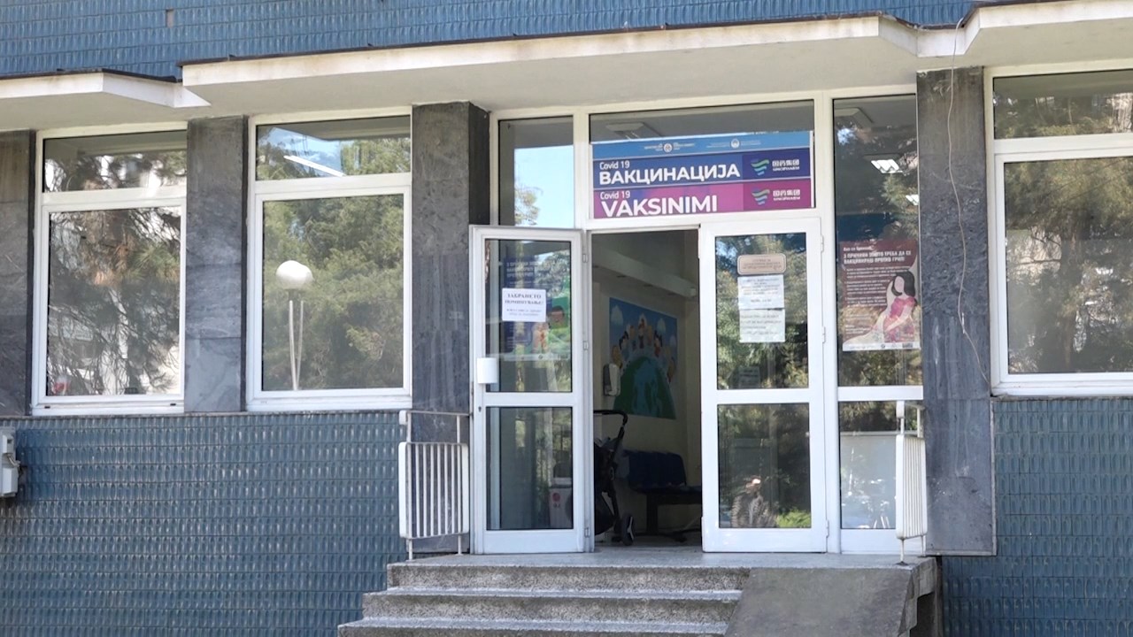 Лекарите смируваат: Одложувањето на вакцинацијата со БСЖ е превентивно, а инфекции кај деца се исклучително ретки