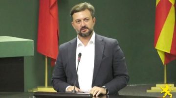 ДИМИТРОВСКИ ПОРАЧА ДЕКА СОВЕТНИЧКИТЕ ПРАШАЊА СЕ КЛУЧНИ: Нема да дозволиме нетранспарентност во Градот