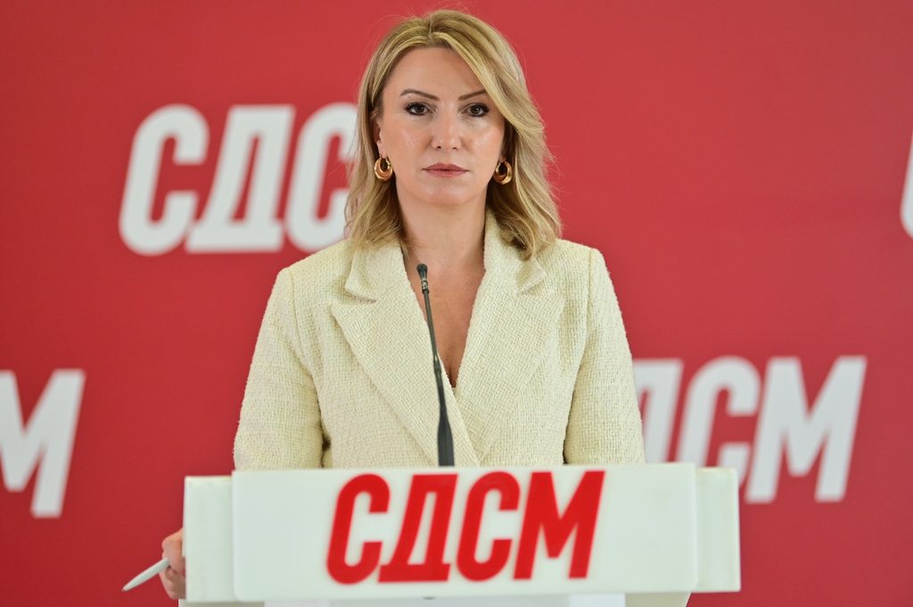 Богданка пак се кара со „Република“