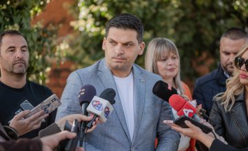 Пецаков: Очекувам затворениот базен да биде завршен за максимум две години