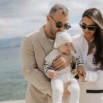 Дејан Манасков и Билјана го крстија синчето Давид — семејна прослава покрај Охридското Езеро