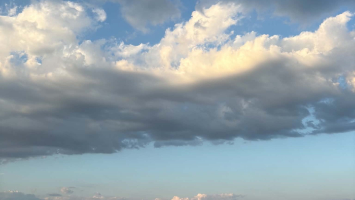 Сончево со мала до умерена облачност