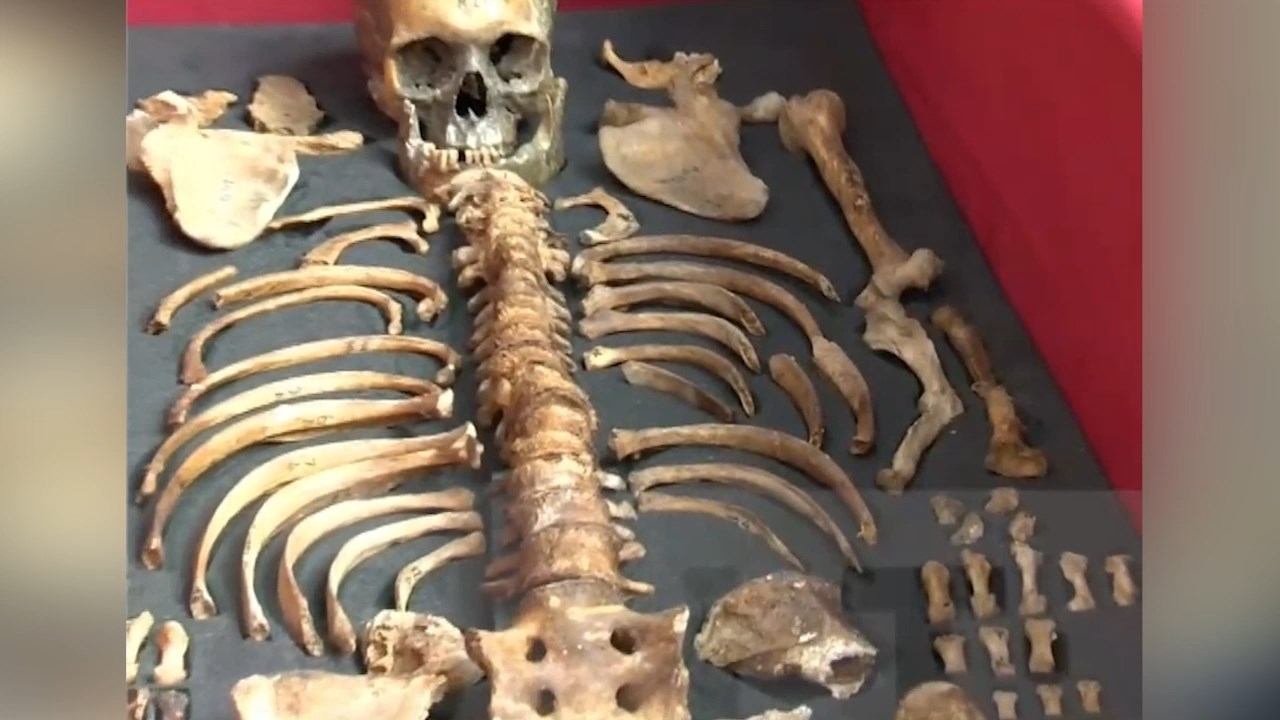 Грција ѝ ги предаде на Бугарија посмртните останки за кои се тврди дека се на цар Самоил