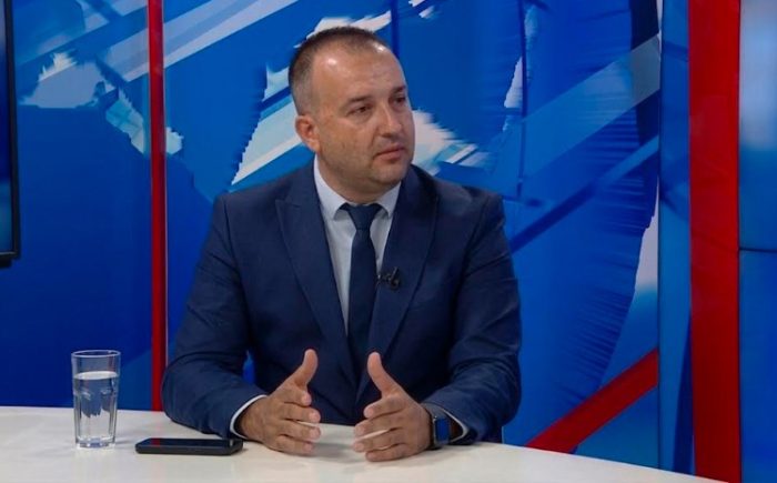 ЛЕФКОВ: СДС и Филипче беа декласирани на изборите во општина Брвеница со 4 спрема 1