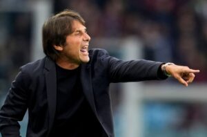 Конте: Во Англија денес користат базуки, додека сите други сè уште користат пиштоли