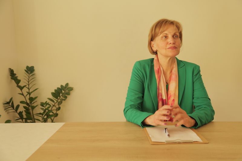 „Самоповредувањето кај младите не е минлива фаза, туку повик за помош“, вели д-р Драгана Батиќ, психотерапевт и универзитетски професор