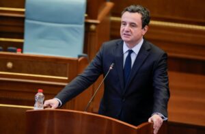 Курти: Во буџетот за 2027 година ќе бидат издвоени средства за поддршка на четворица поранешни лидери на ОВК