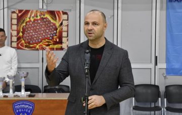 Мисајловски: Треба да ги знаеме и да ги славиме хероите што го дале животот за Македонија