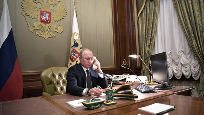 ПУТИН ОДРЖАЛ ДОЛГО ПРЕДАВАЊЕ ЗА СРЕДНОВЕКОВНАТА РУСКА ИСТОРИЈА ВО ТЕЛЕФОНСКИОТ РАЗГОВОР СО ЛИДЕРИТЕ НА ФИНСКА И НОРВЕШКА