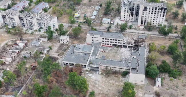 РУСИЈА И УКРАИНА СЕ ДОГОВОРИЈА ЗА ПРИМИРЈЕ ВО ГРАДОТ ОЛЕШКИ СО ПОСРЕДУВАЊЕ НА МЕЛАНИЈА ТРАМП, ОБЈАВИ БЕЛАТА КУЌА