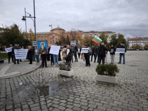 Најавуваниот отпор кон Вартоломеј во Софија се сведе на десетина демонстранти