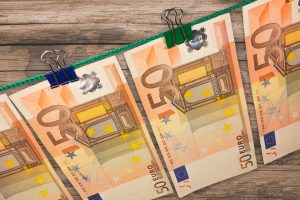 Највисоката годишна бруто плата во Македонија е 2,26 милиони евра – Најмлад милионер е 4 годишно дете