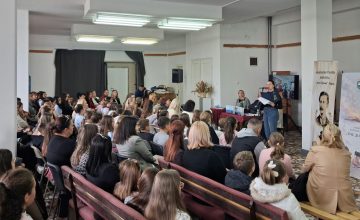 Промовирано петтото издание на поетската збирка „Тие доаѓаат“