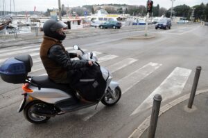 Возеше мопед без дозвола, со 2,93 промили алкохол во крвта – беше позитивен и на канабис