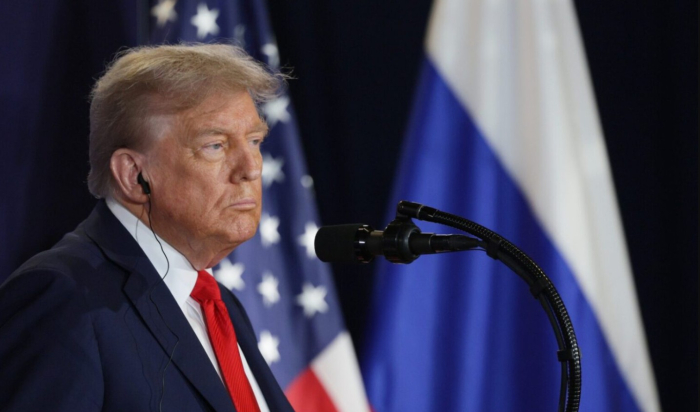 Трамп вели дека Путин сака договор повеќе од Зеленски