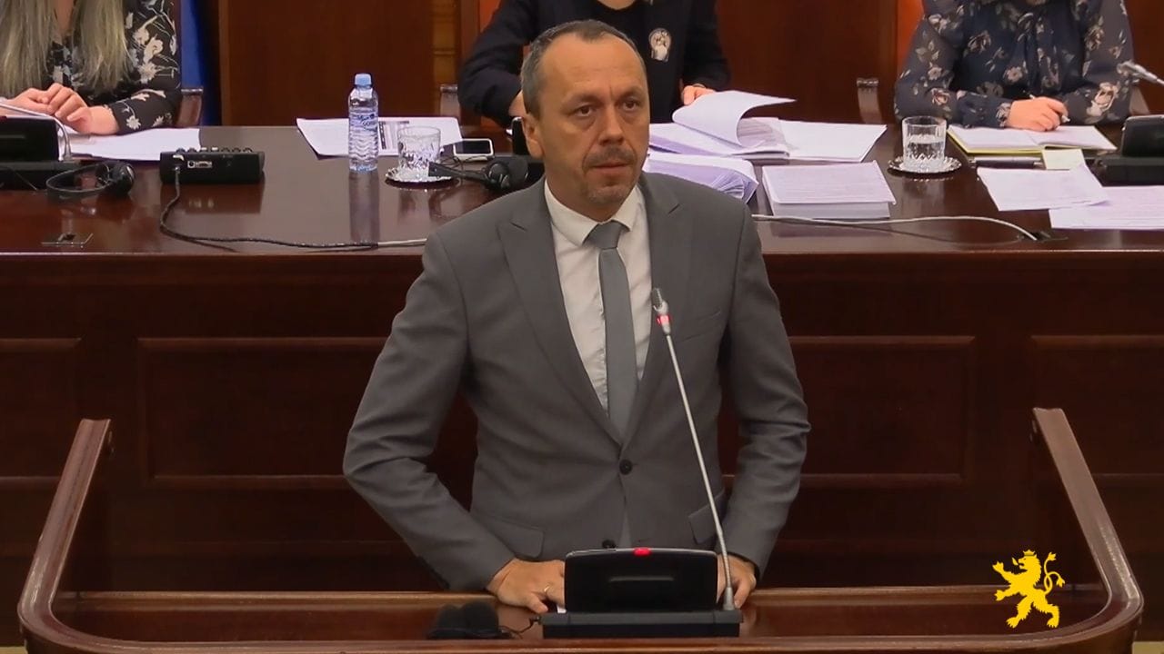 Петрушевски: Со ребалансот капиталните расходи се кратат за 5,8 милијарди денари, дефицитот останува непроменет